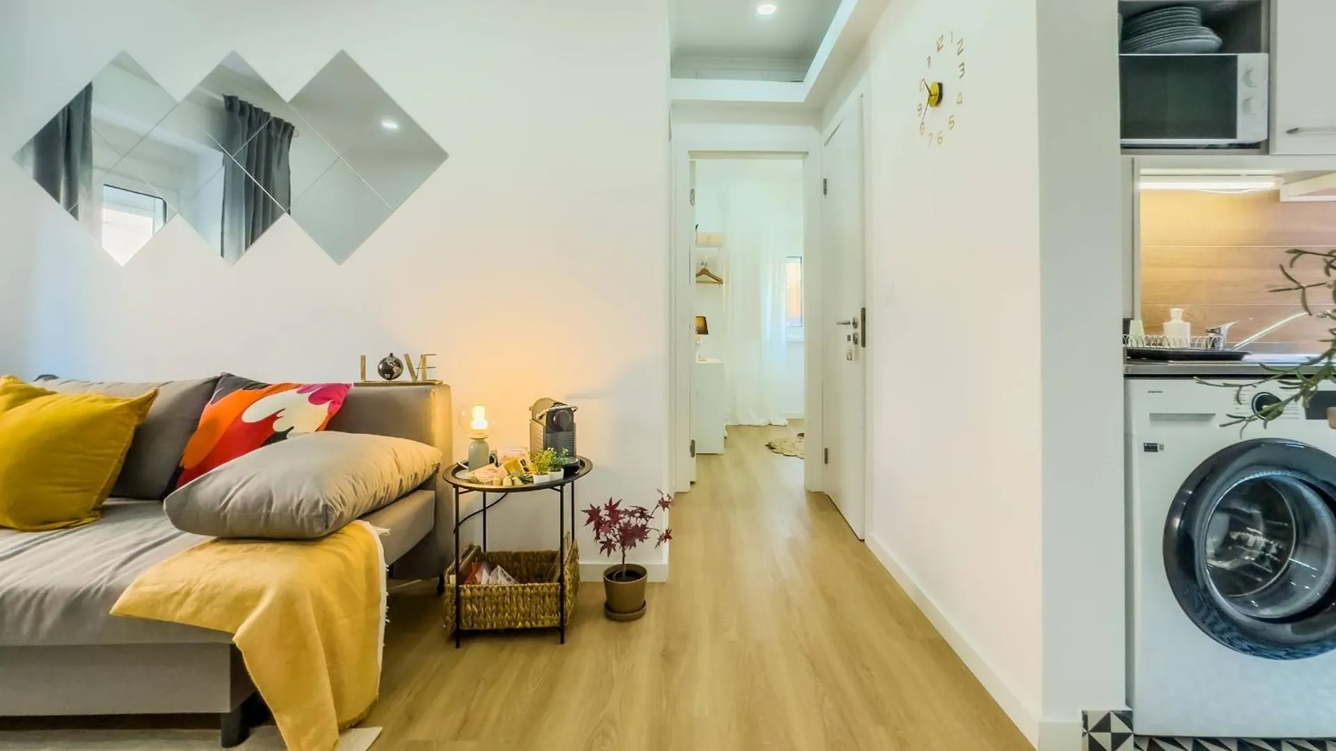 River 2-Bedroom Apartment With Terrace In Alcantara Lissabon 0*,  Portugal